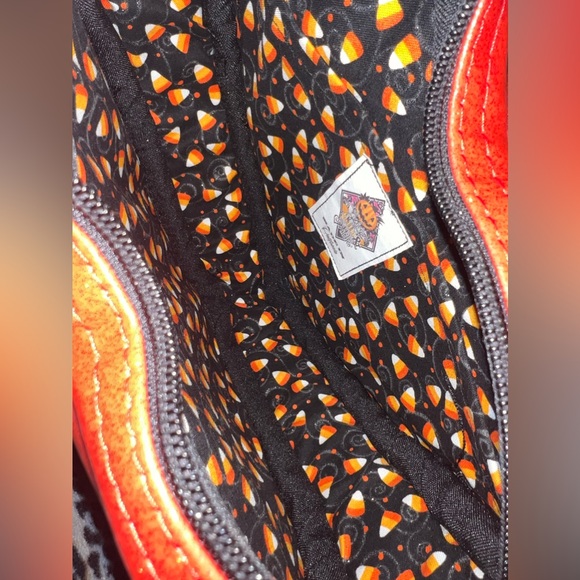 Love pain and stitches red glittery triste heart bag - Picture 2 of 2